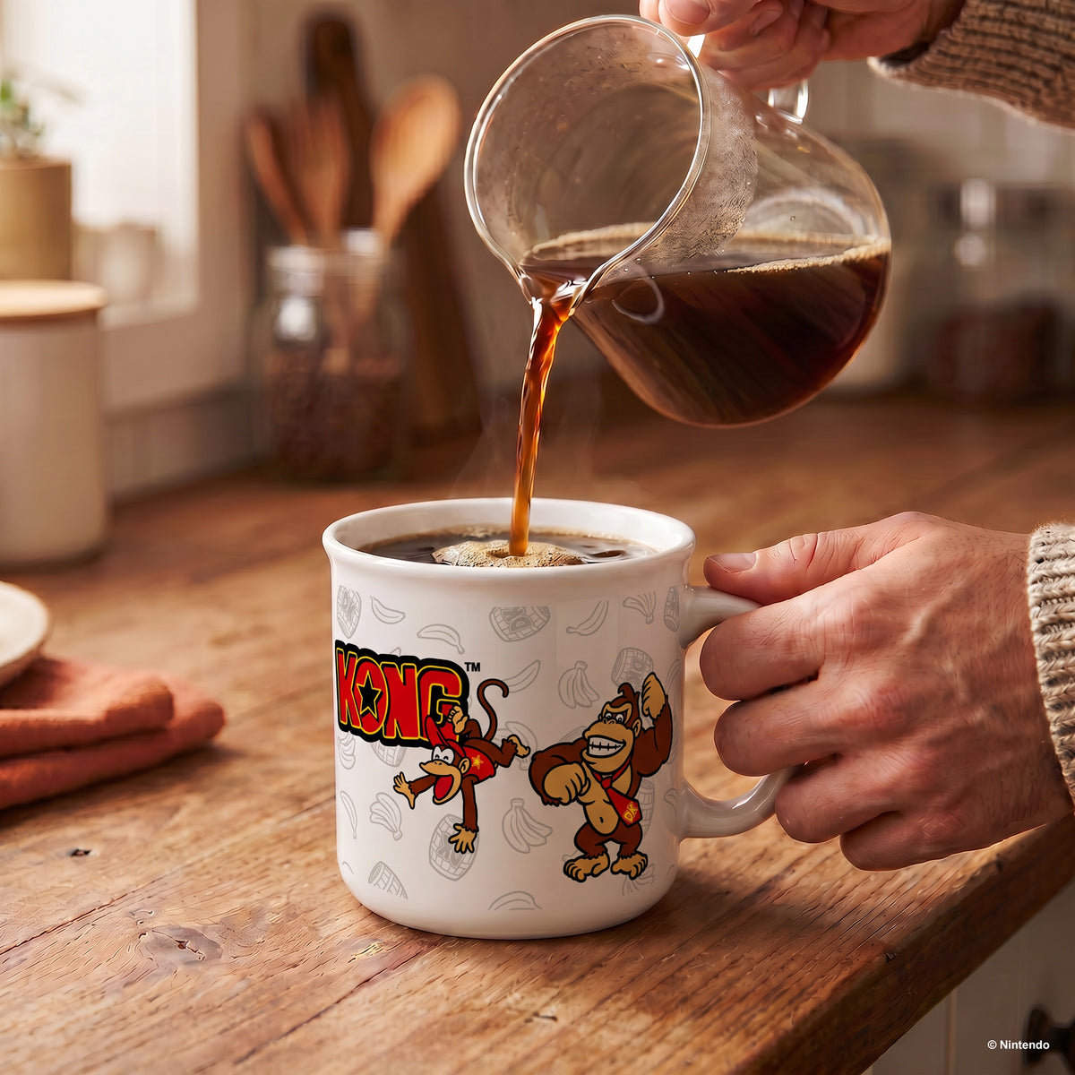 Donkey Kong - Monkey Business White - 20 Oz Camper Mug